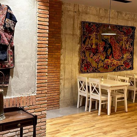 Metekhi Boutique Hotel Тбилиси Экстерьер фото