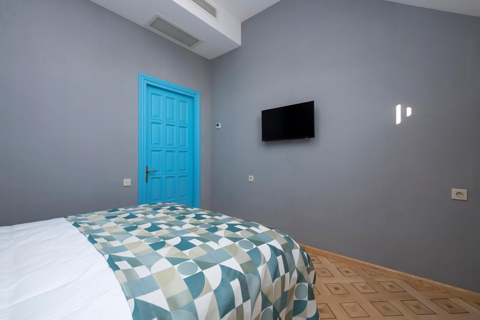 Metekhi Boutique Hotel Тбилиси Экстерьер фото