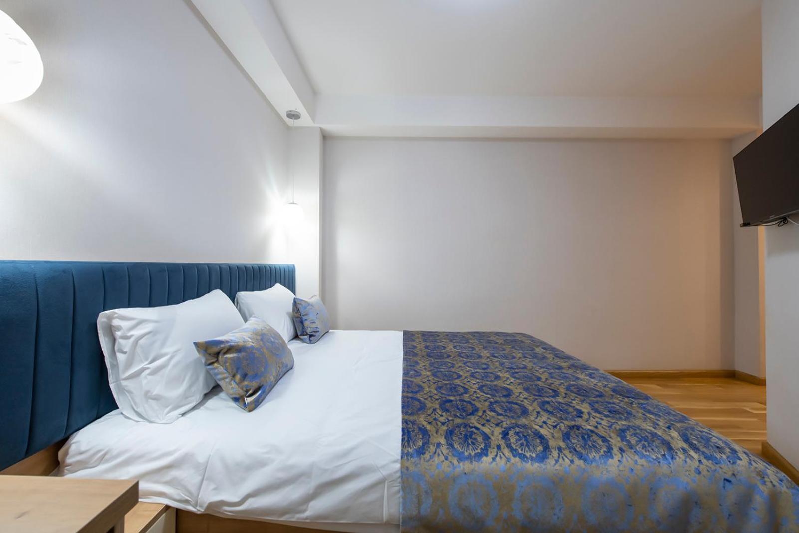 Metekhi Boutique Hotel Тбилиси Экстерьер фото